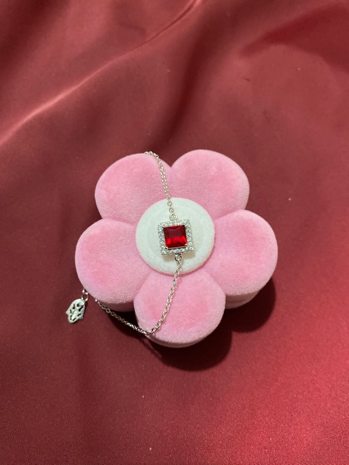 Ruby Square Armband
