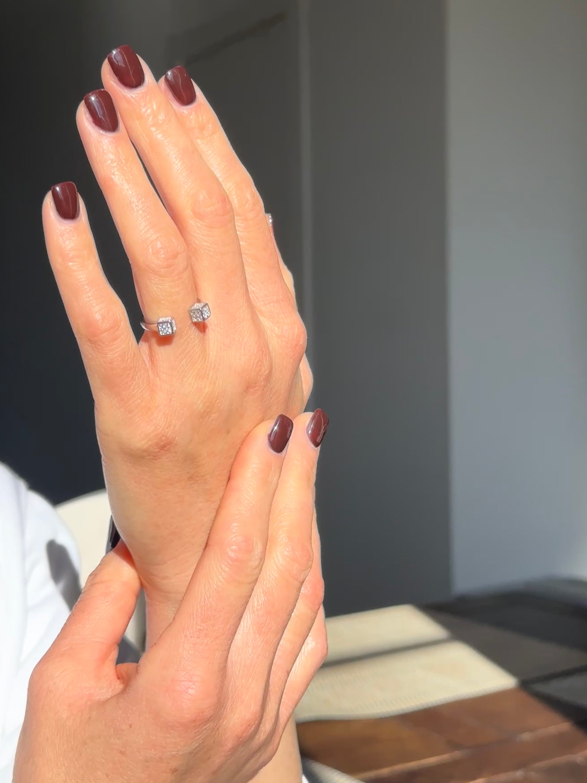 Eclat Silberring mit minimalistischem Design aus 925 Sterlingsilber