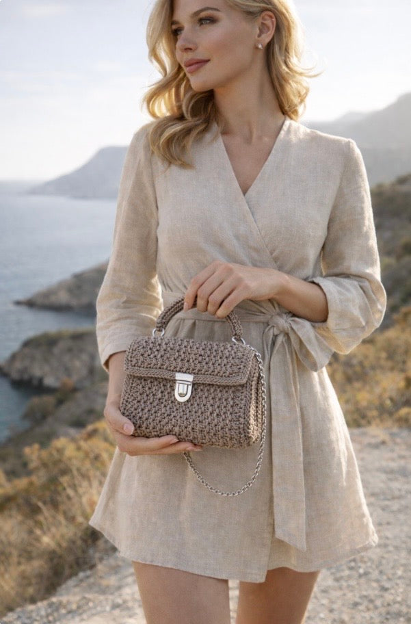 Nobile handgefertigte Tasche – Premium Design Amel Silver Style